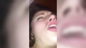 Трезвый мужик привез к себе домой выпившую девушку и трахает в вагинальном порно